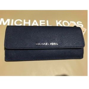 Michael Kors Travel Flat Saffiano Wallet Leather